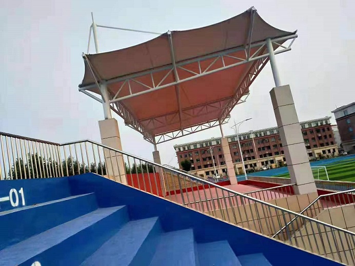 膜结构体育场看台
